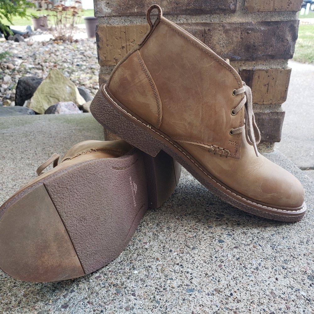 Dockers tussock boots